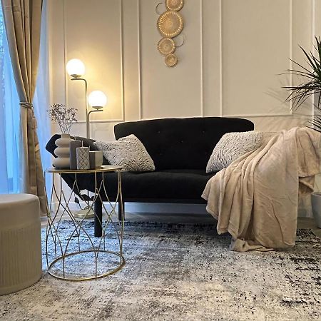 ブカレストLuxury Mansionアパートメント エクステリア 写真