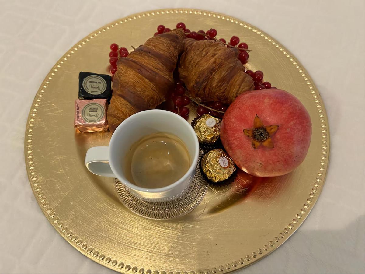 ブカレストLuxury Mansionアパートメント エクステリア 写真
