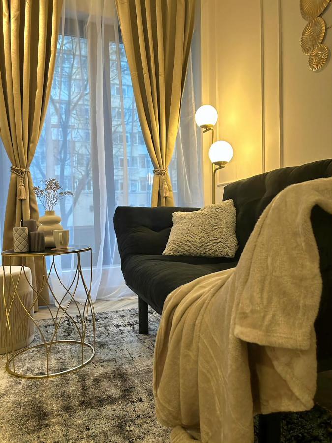 ブカレストLuxury Mansionアパートメント エクステリア 写真