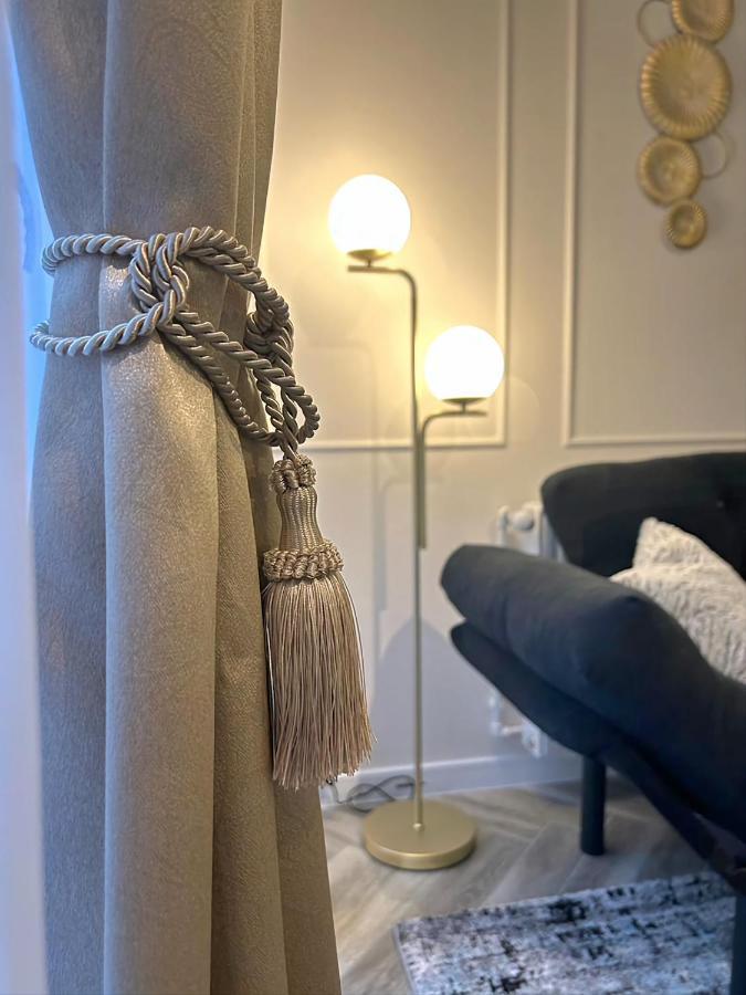 ブカレストLuxury Mansionアパートメント エクステリア 写真